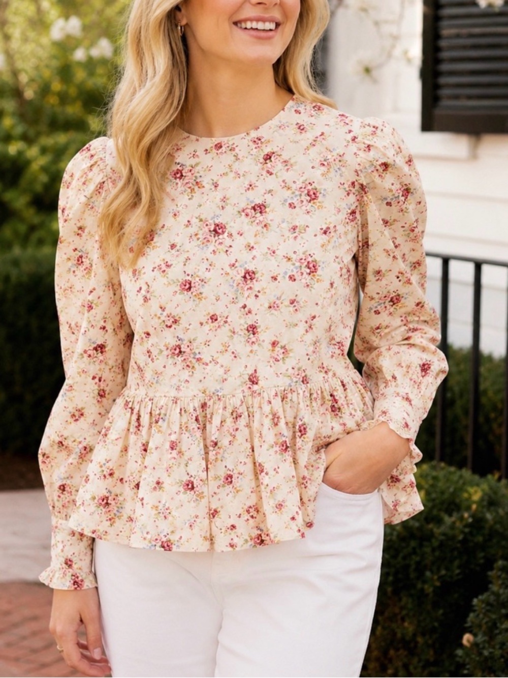 Hyacinth House NWT Floral Peplum Long-Sleeve Top in Cream size XS